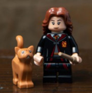 Hermione Granger (School Robes)